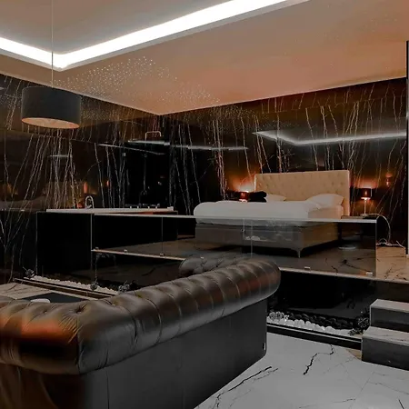 Апарт-отель Aura