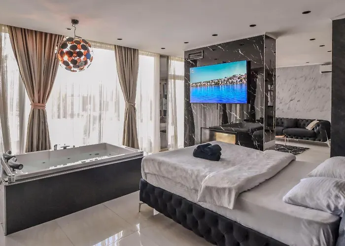 Aura Апарт-отель