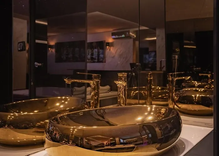 Aura Апарт-отель 4*